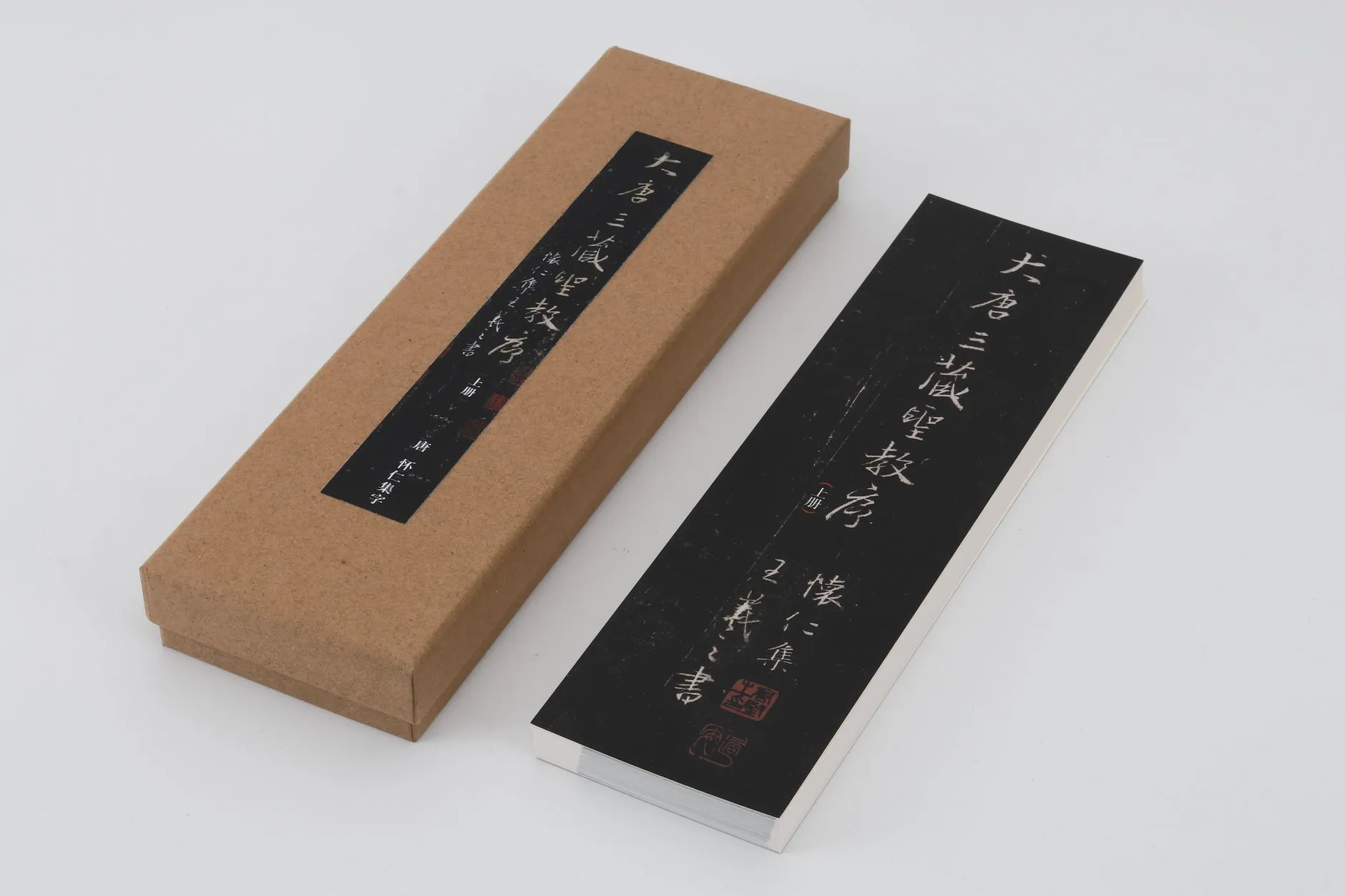 如心名茶茶具搭配指南：紫砂壶与瓷器冲泡不同茶叶的适配方案