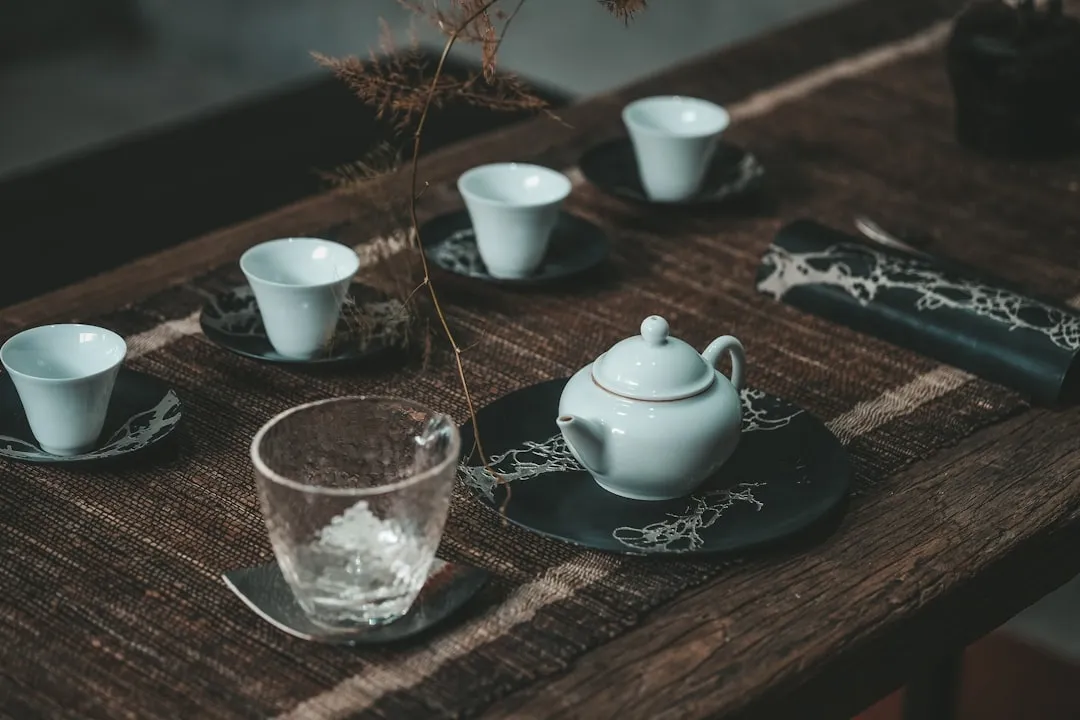 大连如心茗茶2024年新茶上市：核心产区茶叶品质与冲泡参数全解析正文配图 2