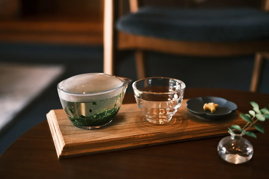 大连茶叶选购指南：如心茗茶商行解析不同茶具搭配对茶汤口感的影响